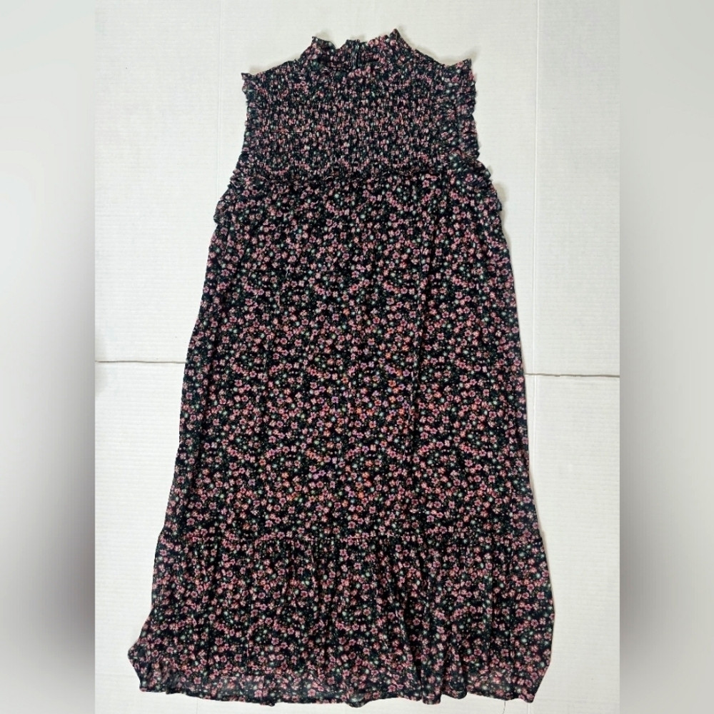 Sleeveless Floral Dress